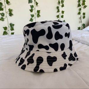 Cow Print Bucket Hat 🤍